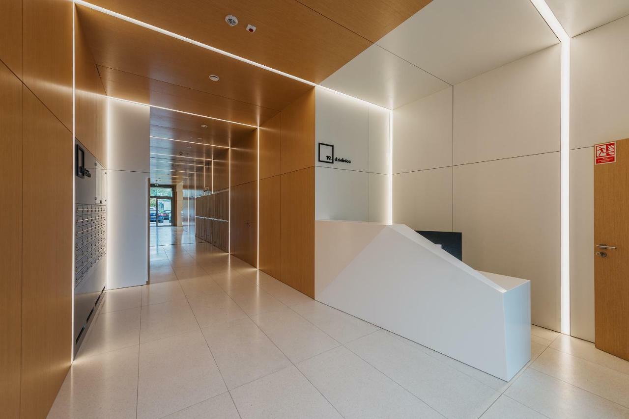Noclegi4U Warsaw Wola Apartments Exterior photo